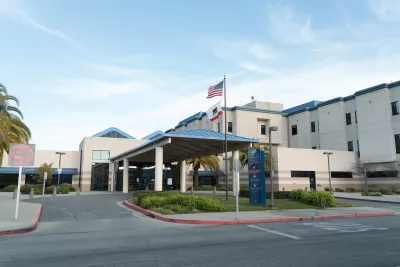Front entrance of Watsonville Community Hospital, Watsonville, California